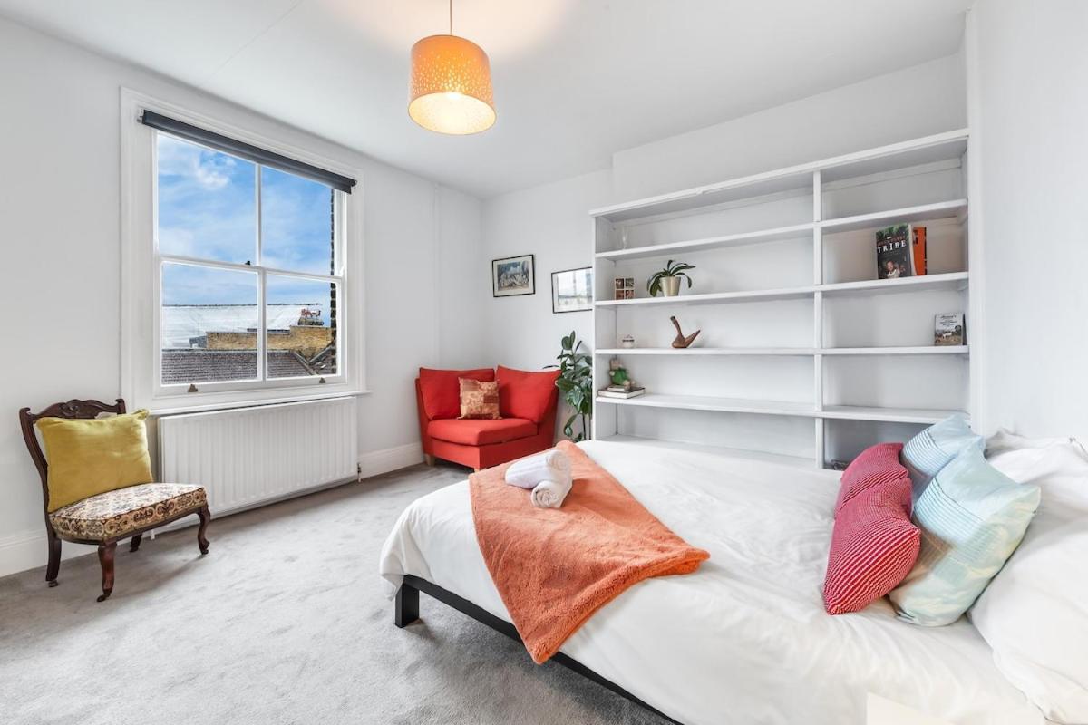 Apartament Lovely Split Level 2 Bedroom Flat In Nw Londra